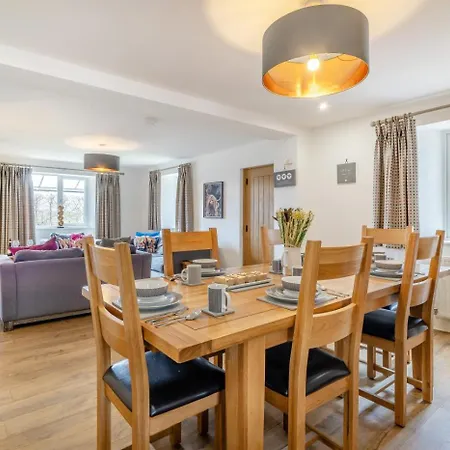 3 Bed In Underskiddaw Oc-r39064 *